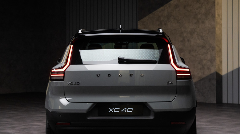 Volvo XC40 yenilendi: Elektrikli EX40'a veda mı geliyor?