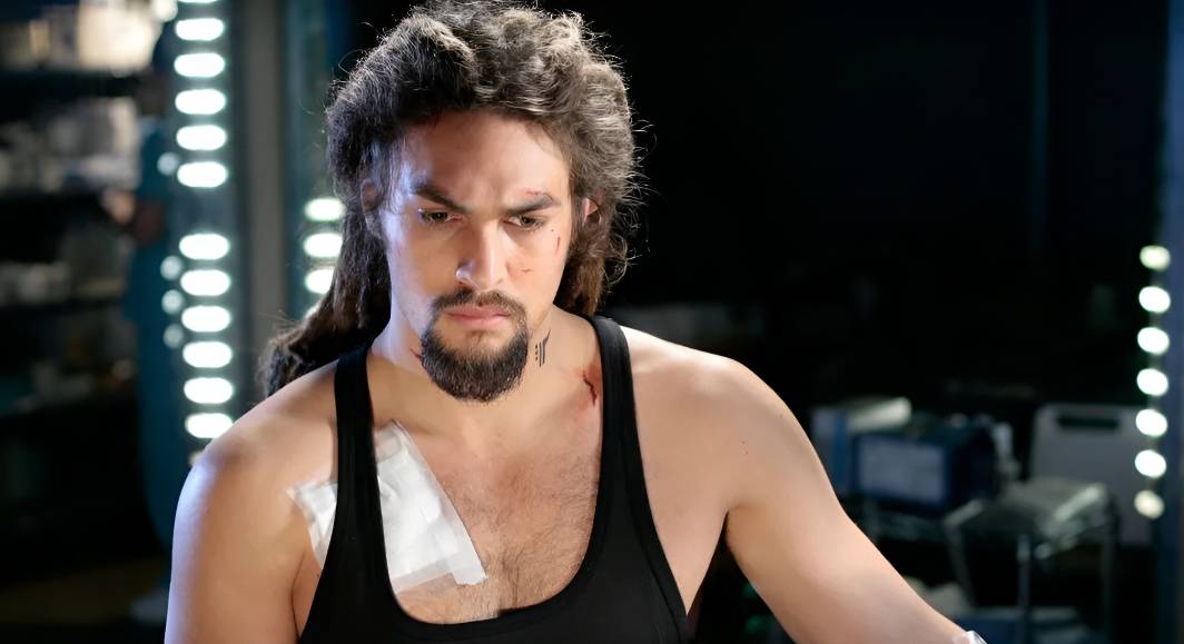 Jason Momoa'nın Unutulmuş Dizisi Stargate Atlantis YouTube'da Ücretsiz!