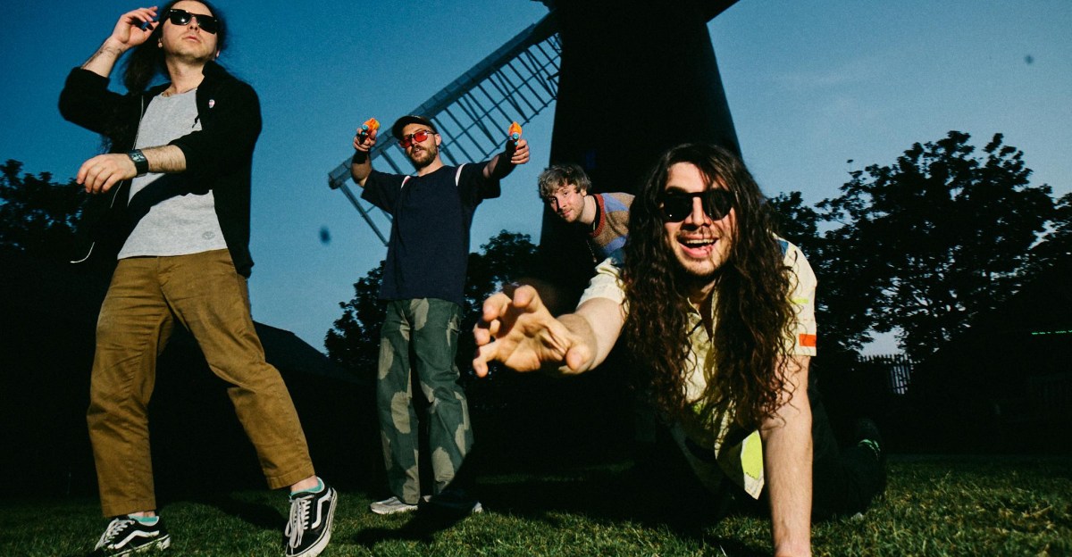 Anamanaguchi: 'Çok Fazla Sekme Açık' diyorlar ve Teknoloji Tutkularını Anlattılar