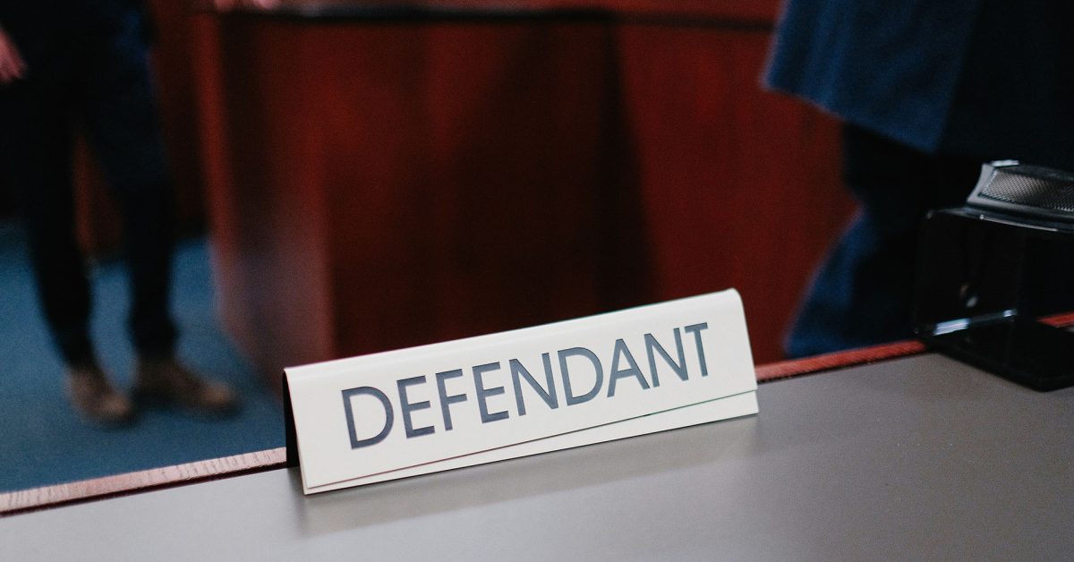 Apple'a ATT Yüzünden Bir Dava Daha: Eski Regülatörden Şaşırtıcı Hamle