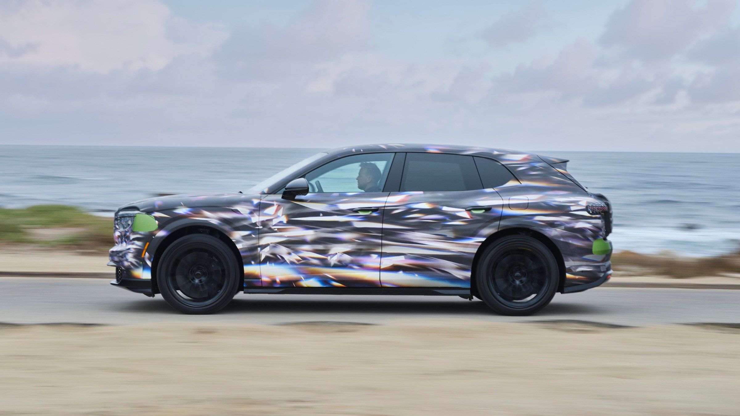 Bentley Torcal: Elektrikli SUV, Sahte V8 Sesleriyle Geliyor