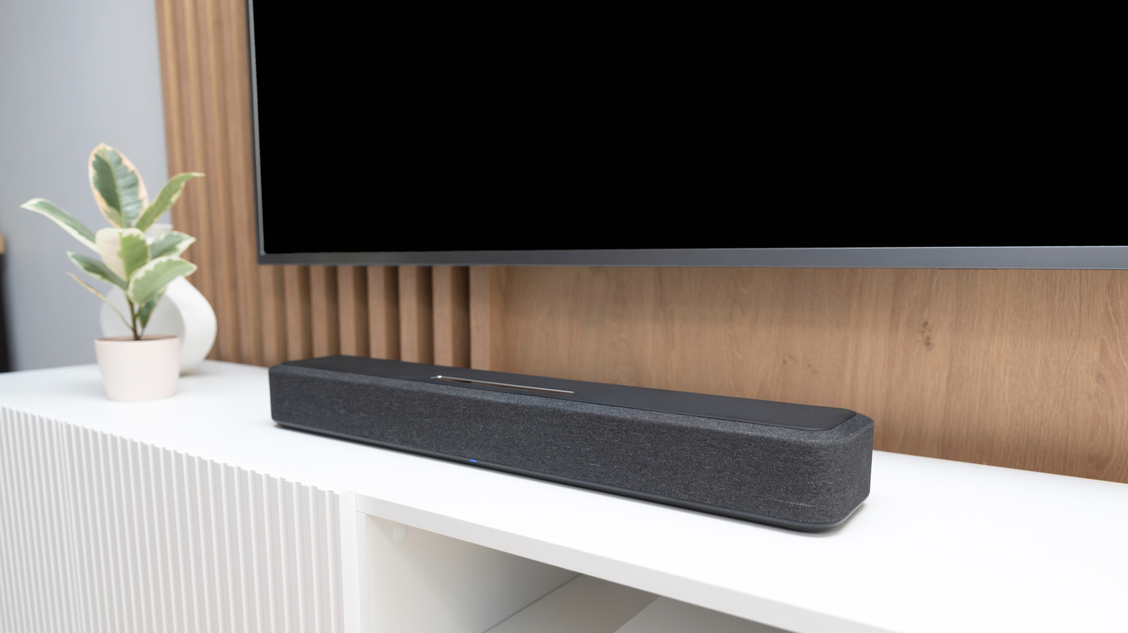 Dolby Atmos Soundbar'ınızdan Tam Verim Almak İçin İdeal Konum ve Ayarlar