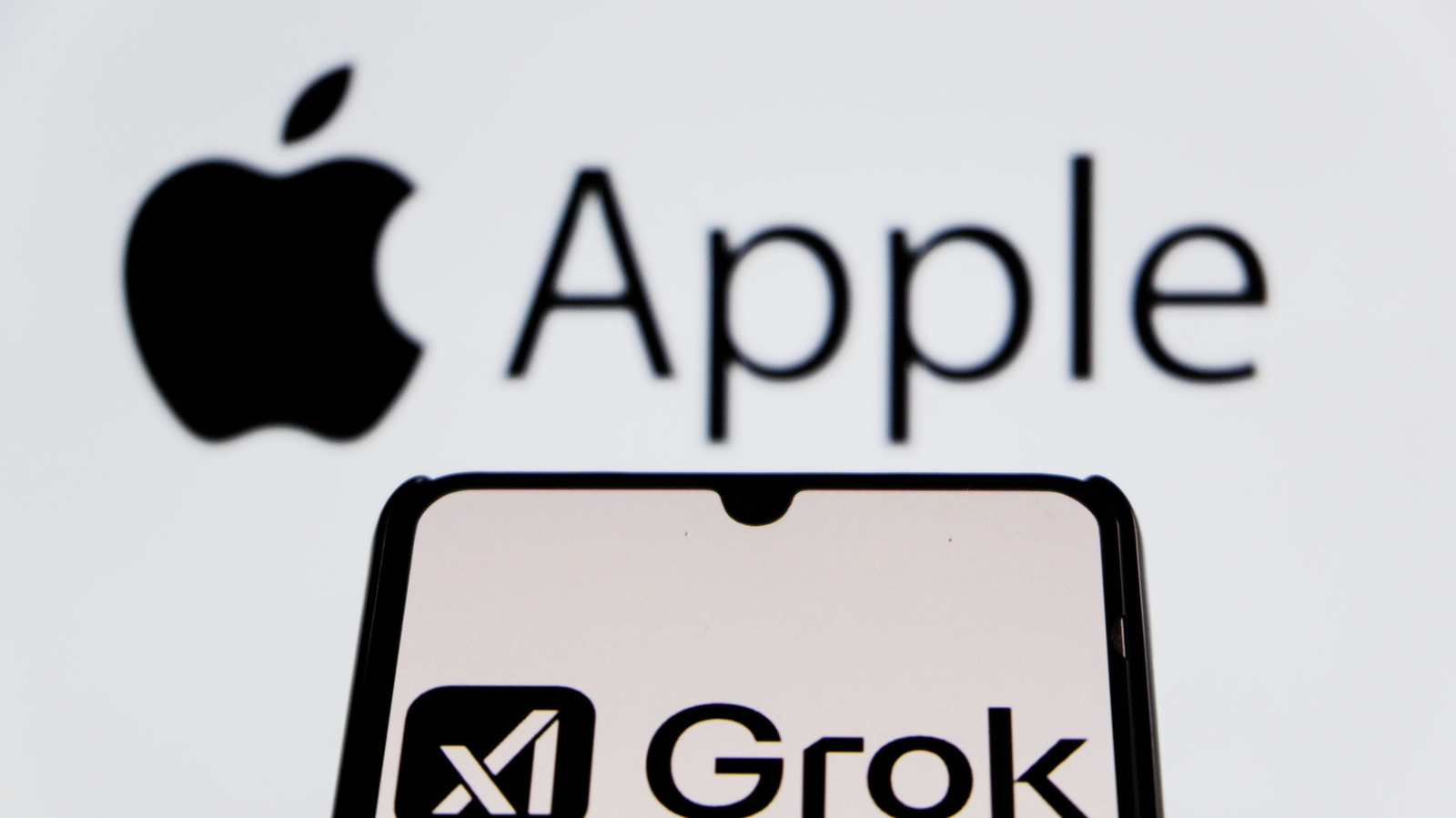 Elon Musk'tan Apple'a açtığı davayı geri çekti! Peki neden?