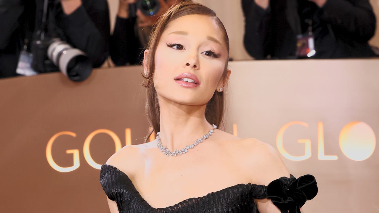 Final Fantasy Resonance Modu, Ariana Grande'yi Geri Getiriyor