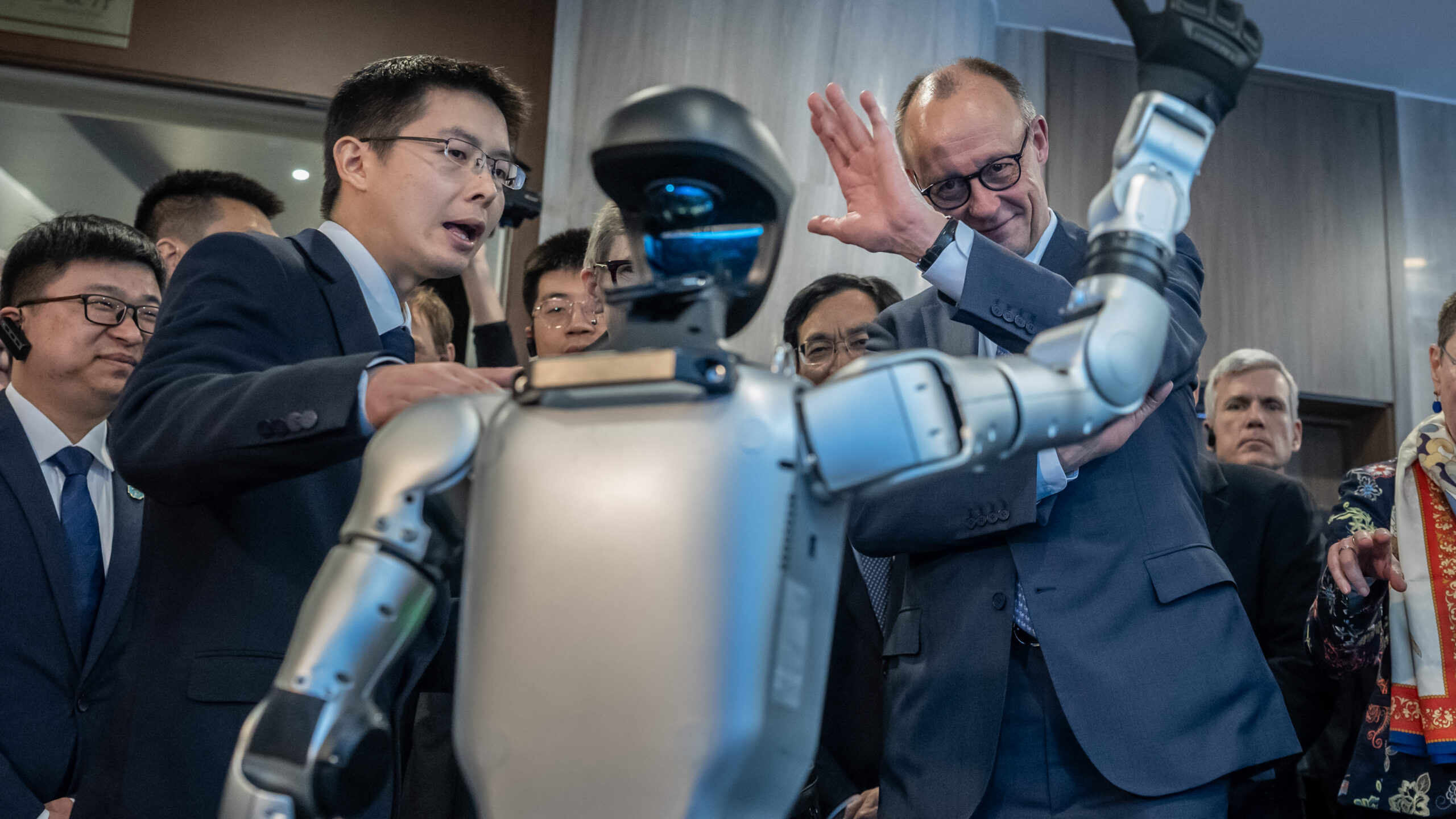 Unitree'nin Ucuz Robotları Nasıl Dünyayı Sallıyor?