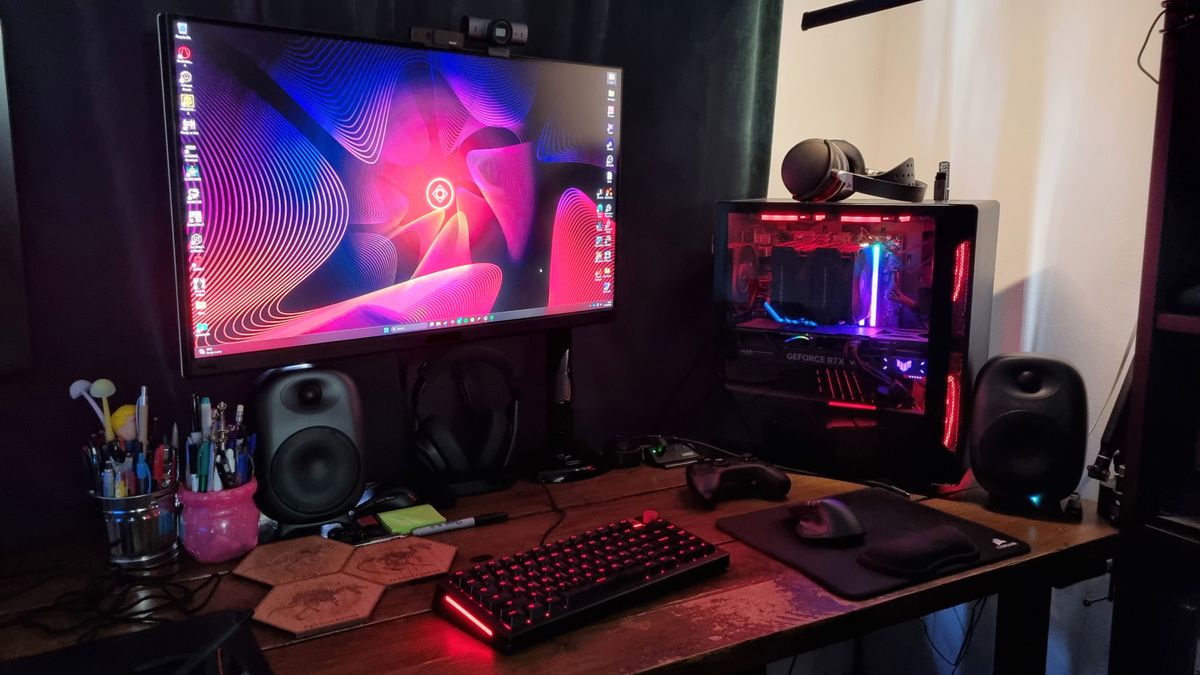 RGB Işıklarınız Sizi Rahatsız Ediyor mu? PC Gamer Anketi Başlattı