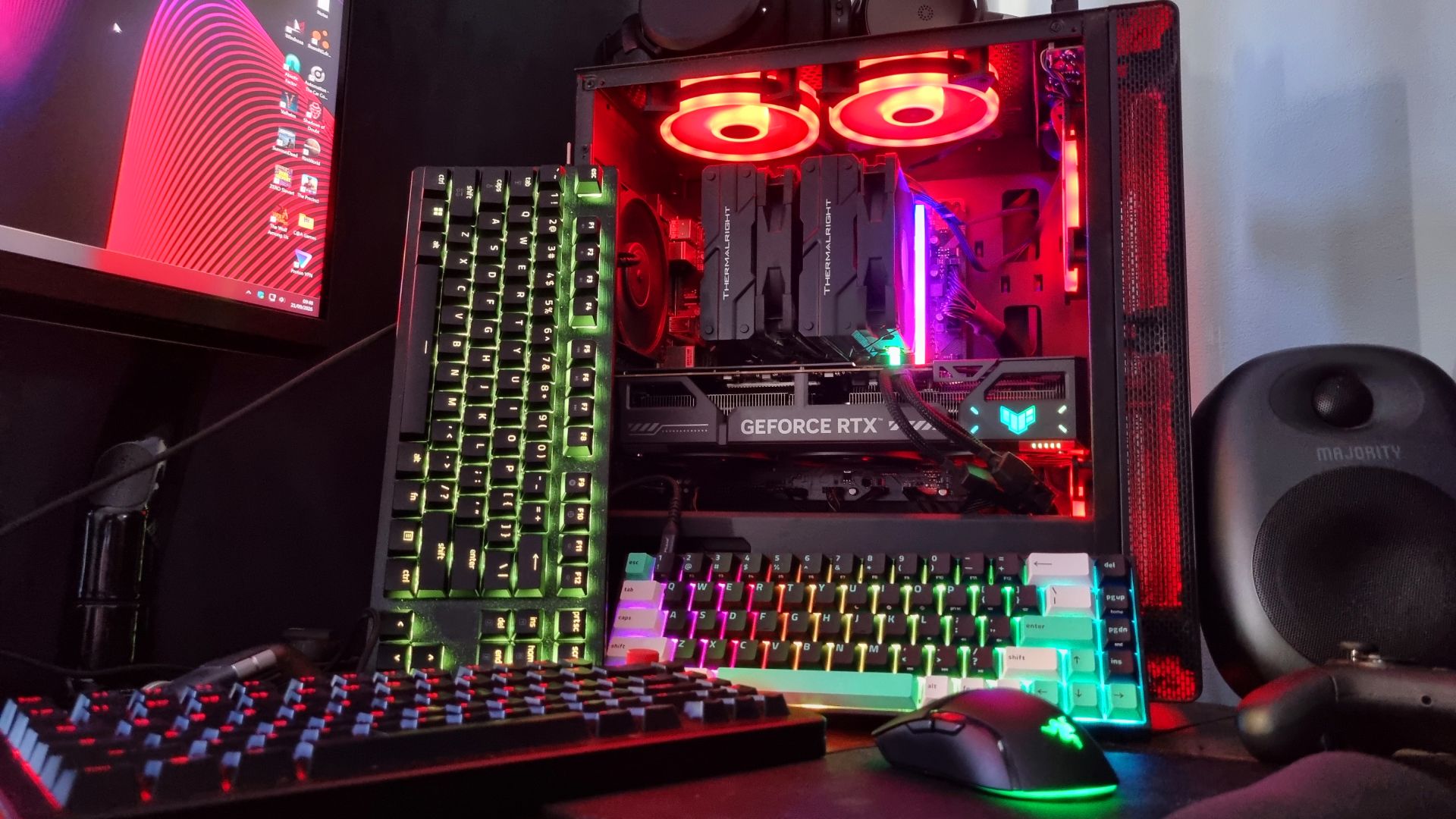 RGB Işıklarınız Sizi Rahatsız Ediyor mu? PC Gamer Anketi Başlattı