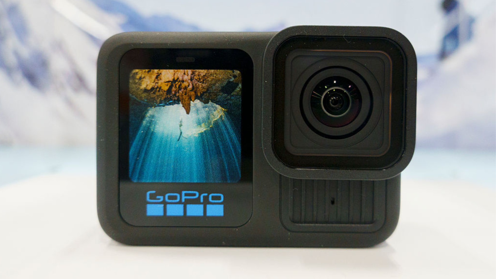 GoPro'dan Şaşırtan Hamle: 285 Milyon Dolarlık Birleşmeyle Yapay Zeka Veri Merkezlerine Giriyor