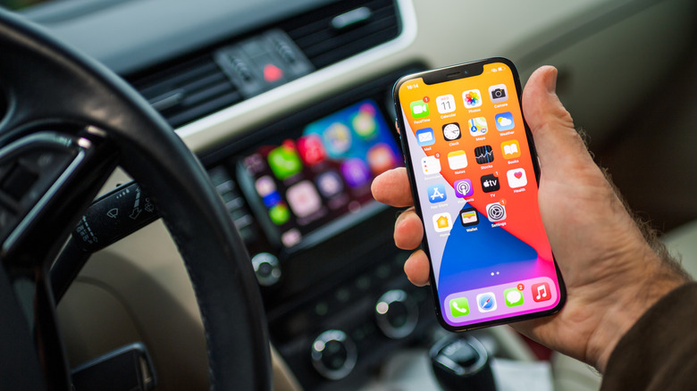 Ottocast CarPlay: Kablosuz Keyfin Adresi, Ama Herkese Göre Değil