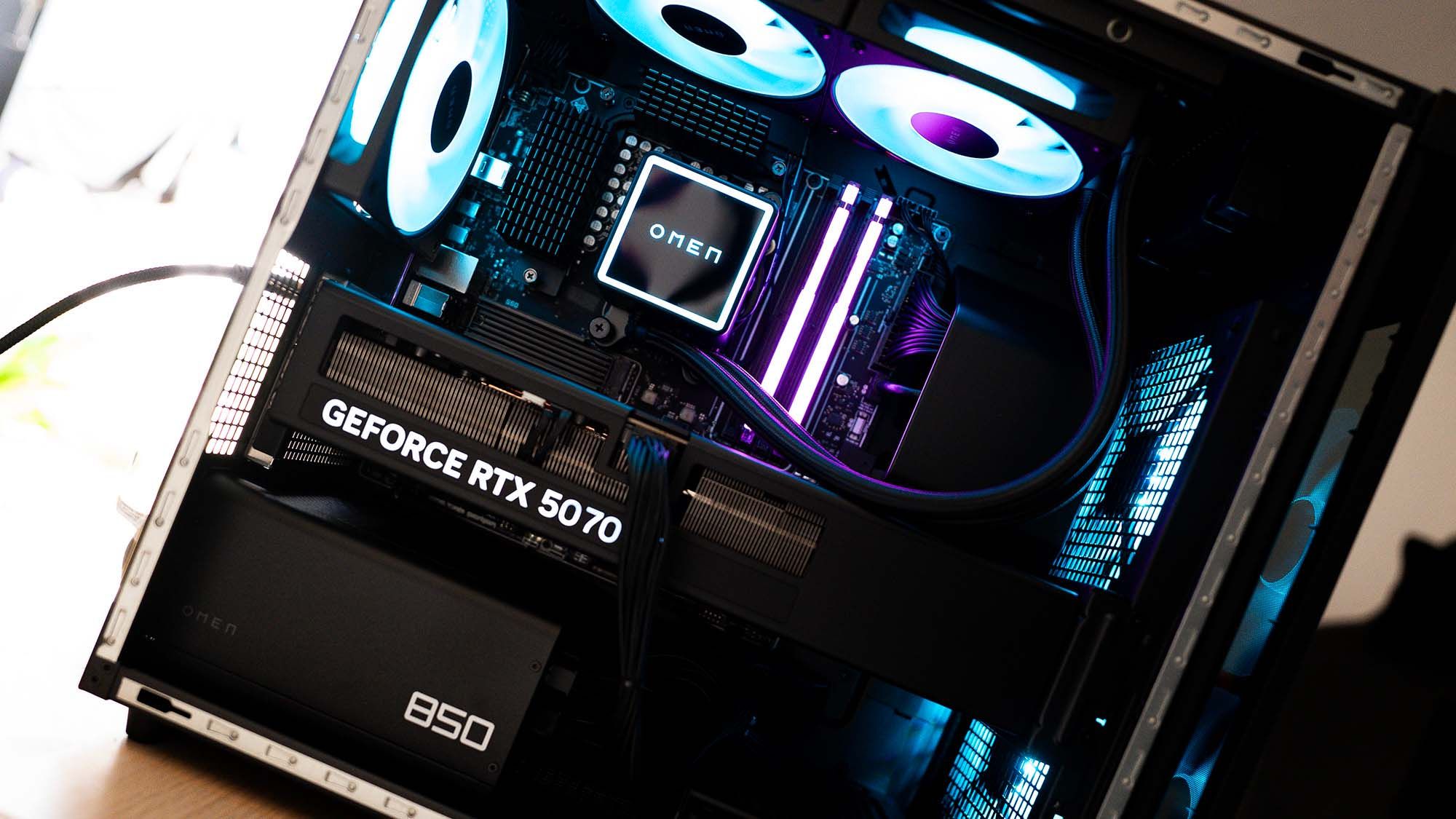 HP Omen 35L (2026) incelemesi: Sessiz ve güçlü oyun canavarı