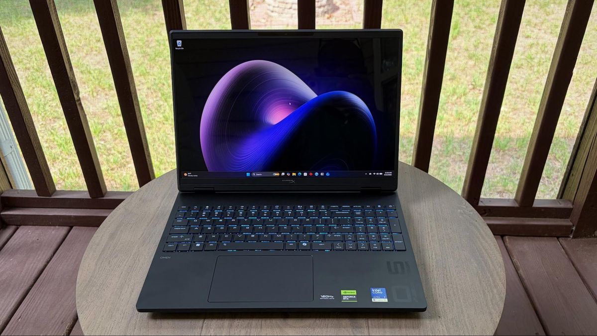 HyperX Omen 15 İncelemesi: Güçlü Performans, OLED Ekran ve Bazı Fedakarlıklar