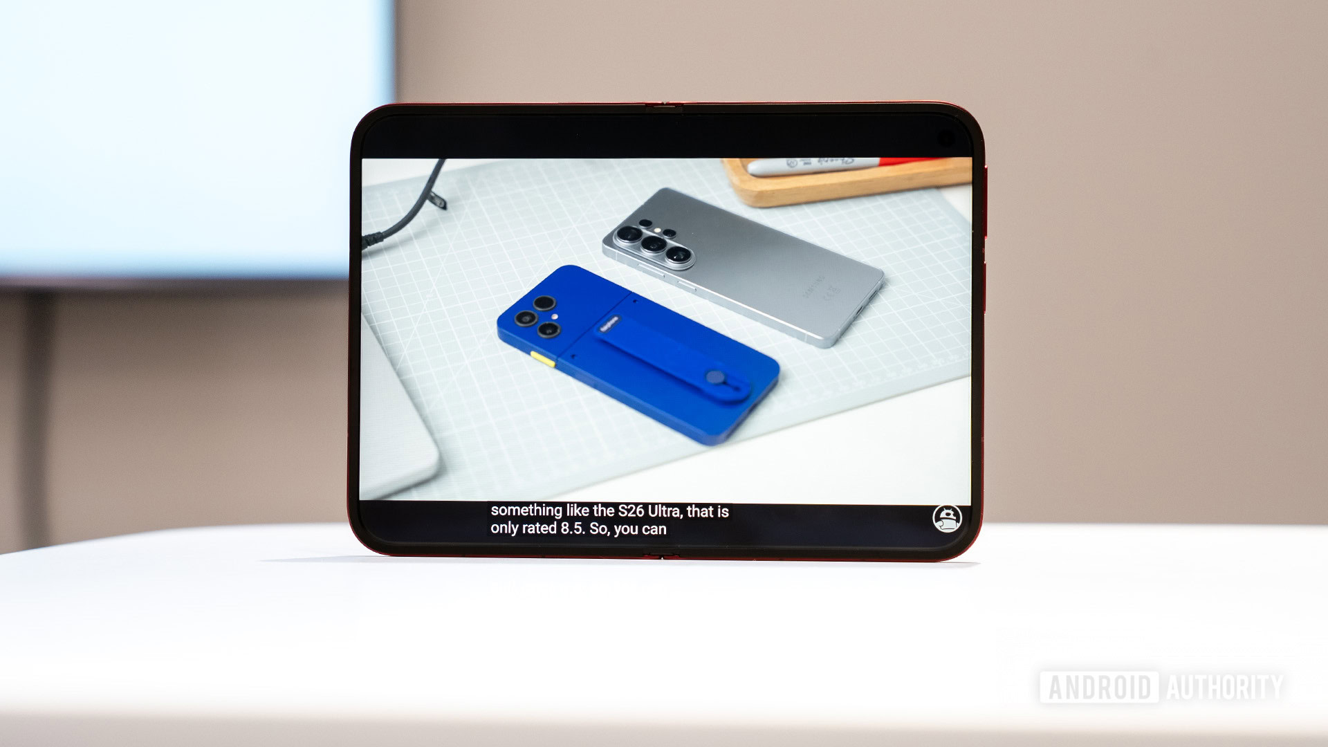 Xiaomi 18 Fold ile tanışın: Samsung ve Apple'ı endişelendirecek bir katlanabilir telefon