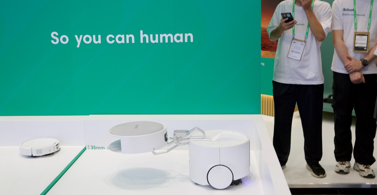 iRobot'tan Çılgın Konsept: Roomba Duo, İki Robot Bir Arada
