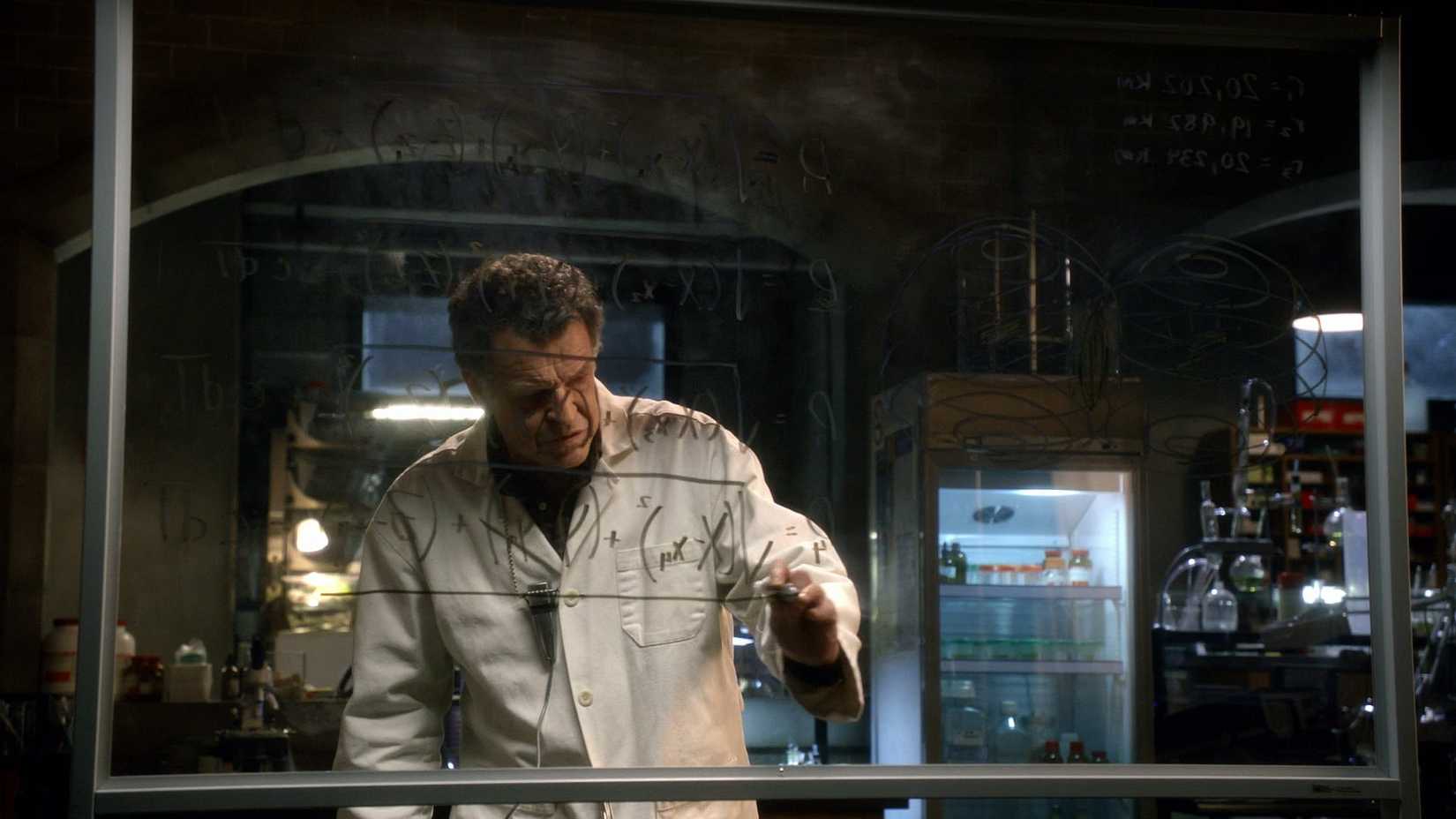 J.J. Abrams'ın Kült Bilim Kurgu Dizisi Fringe Artık Ücretsiz