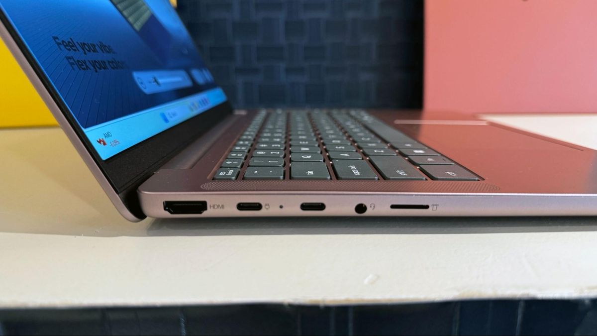 Lenovo IdeaPad Vibe: 7 Renk, Değiştirilebilir Tuş Kapakları ve 699 Dolardan Başlayan Fiyatla Geliyor