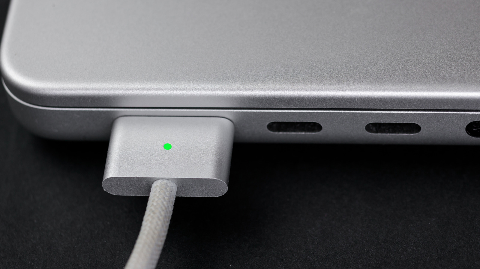 MacBook Şarjında MagSafe mi USB-C mi? İşte Tüm Detaylar