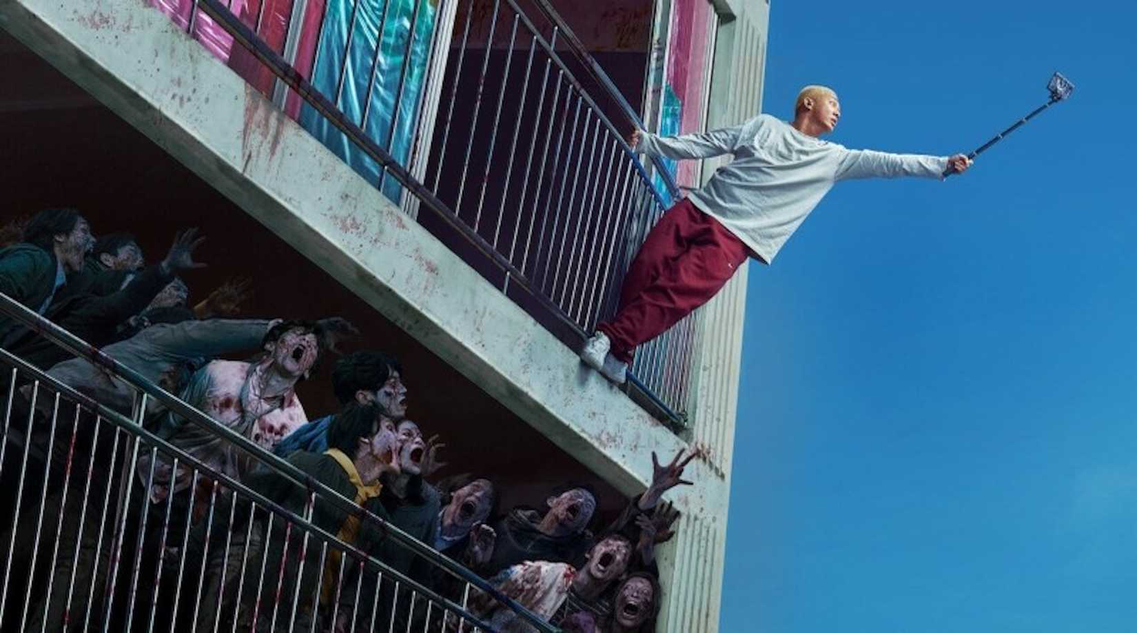 Açlıktan Ölmek Üzereyken Bile İzlenesi: Netflix'in Yıllardır Gözden Kaçan Zombi Şaheseri #Alive
