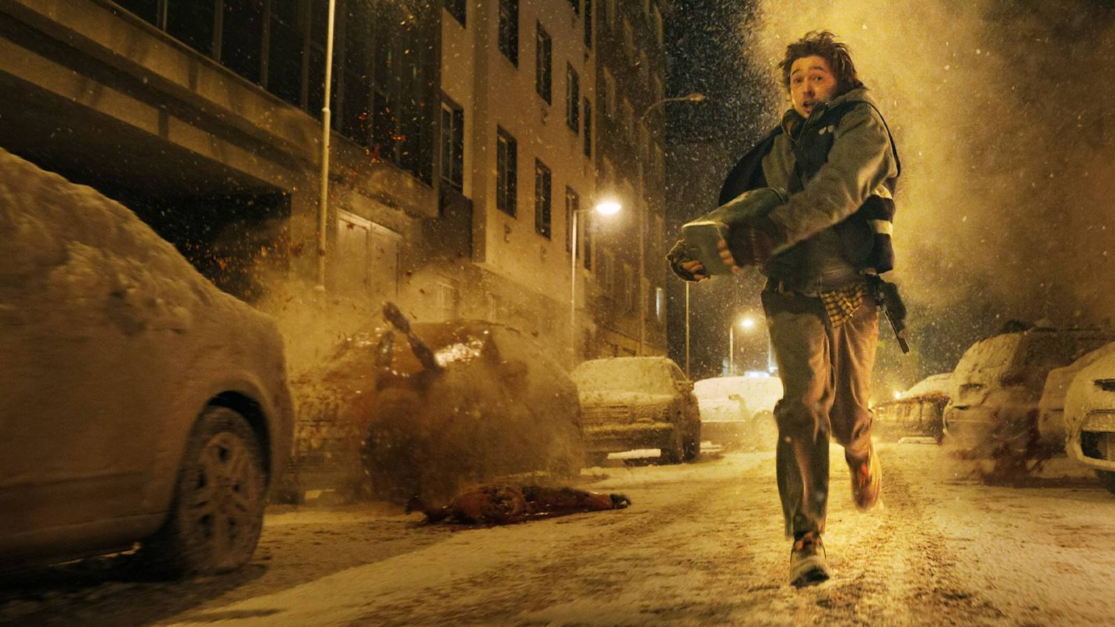Resident Evil filmi, eleştirmenlerden tam not alarak rekor kırdı