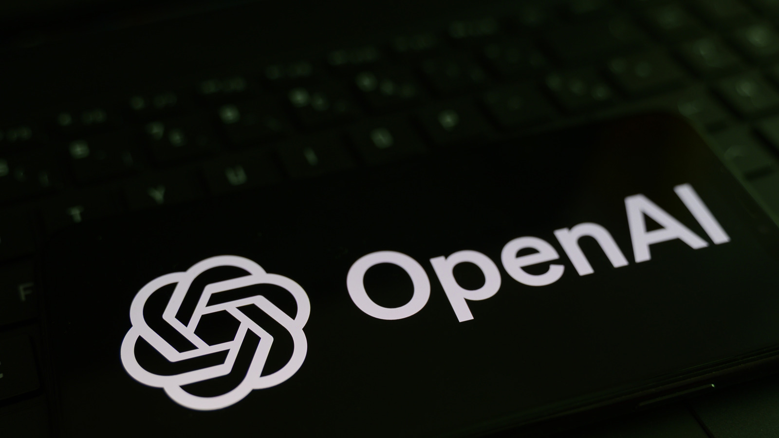 OpenAI'den 'Araştırma Stajyeri' Hedefi Tamam: 2028'de Yapay Zeka Araştırmacısı Geliyor