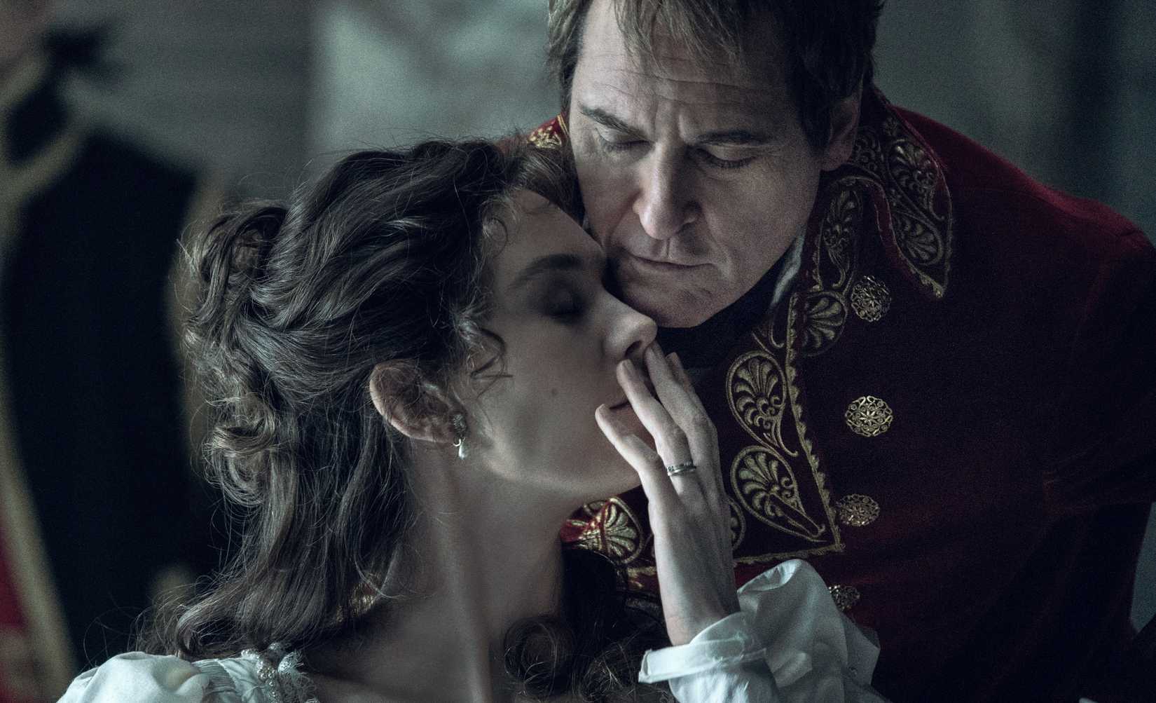 Napolyon Filmi Gişede Süpürüldü, Şimdi Streaming'in Zirvesinde: Ridley Scott'ın 158 Dakikalık Epik Savaş Filmi Küresel B