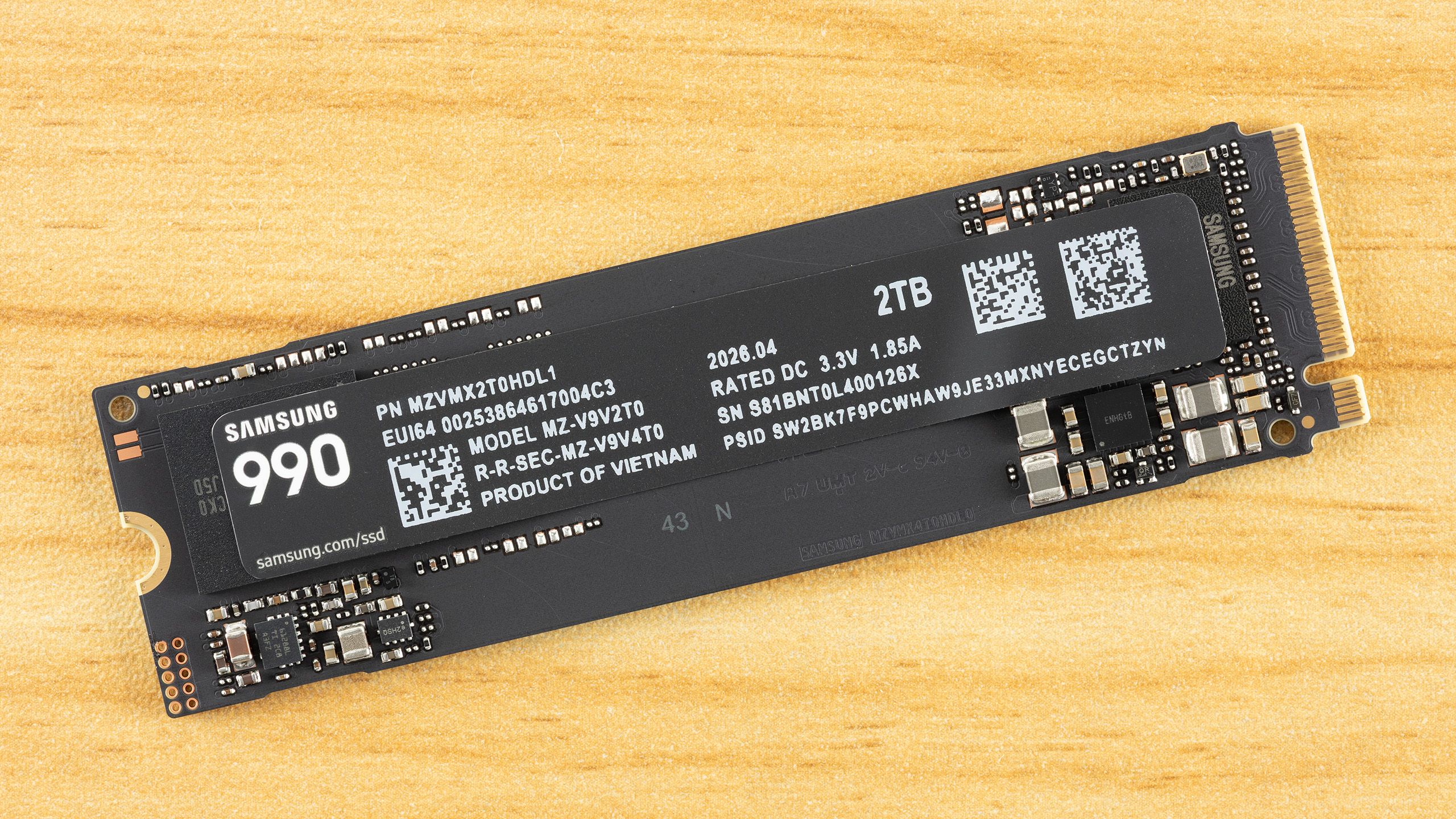 Samsung 990 2TB PCIe 4.0 SSD'ye Dev İndirim: 190 Dolar Tasarruf Fırsatı