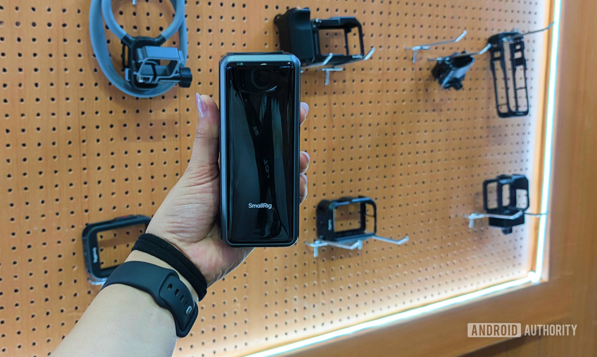 SmallRig’in Yeni Nano Power Bank Serisi ile Şarj Cihazları Artık Kamera Ekipmanınıza Monte Oluyor