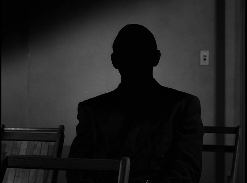 Twilight Zone'un Gelmiş Geçmiş En İyi 5 Bölümü: Zamanın Ötesinden Gelen Kült Hikayeler