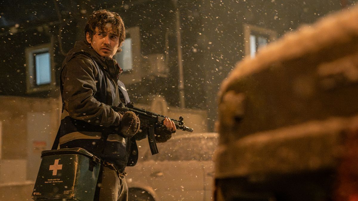Zach Cregger'ın Resident Evil Filmi İlk Yorumları Topladı: 'En İyi Video Oyunu Uyarlaması'