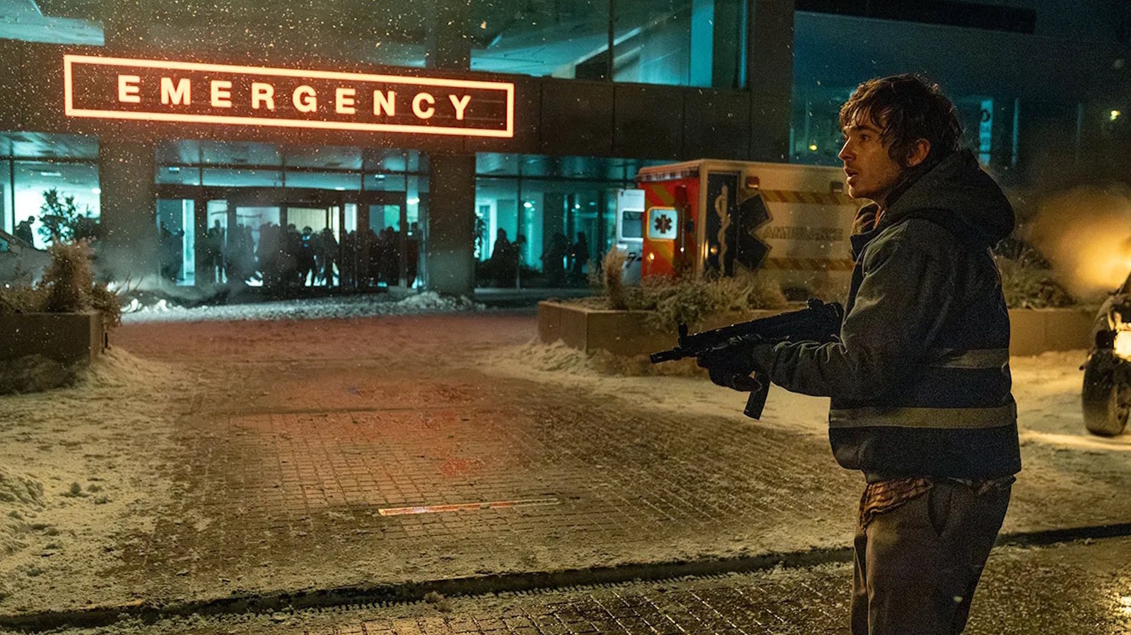 Yeni Resident Evil filmi oyunların korku büyüsünü yakaladı