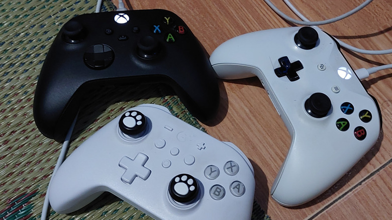 Kablolu mu Kablosuz mu? Xbox Kontrolcü Rehberi