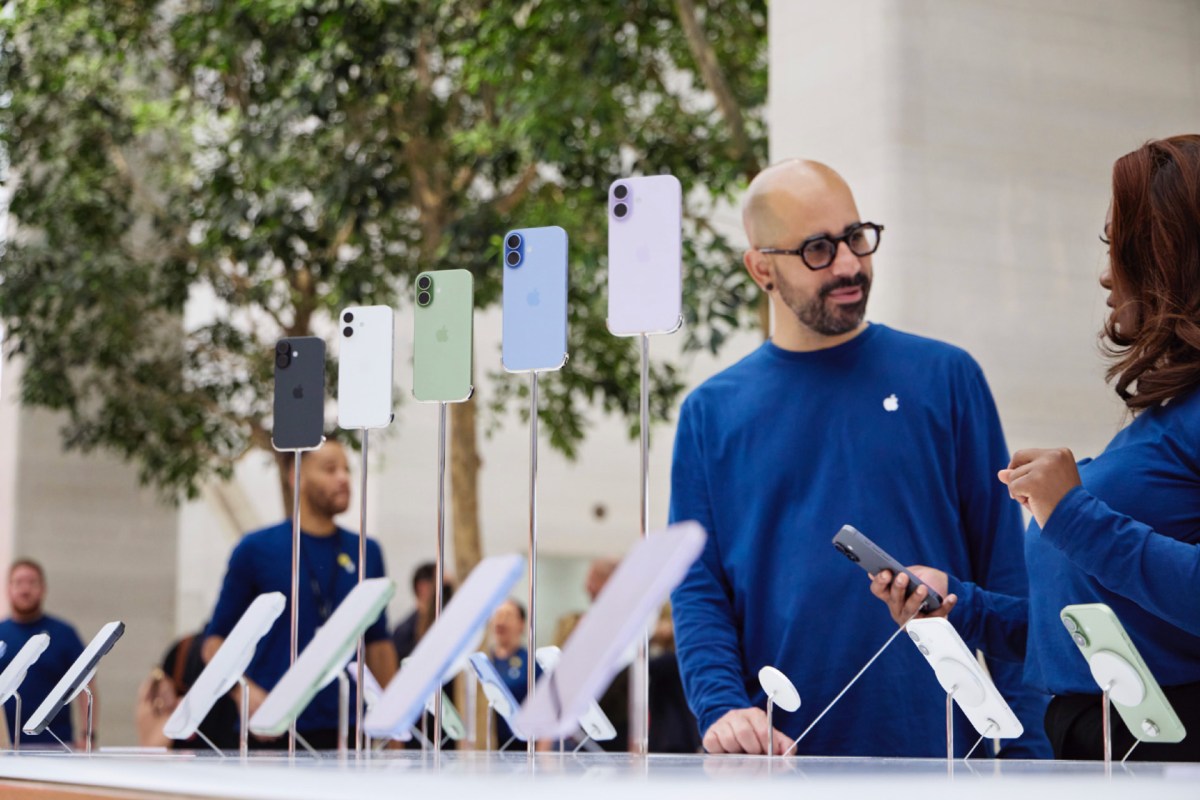 Apple'dan Şaşırtan Hamle: Yeni iPhone'larla Birlikte Eski Modellere de Zam Geldi