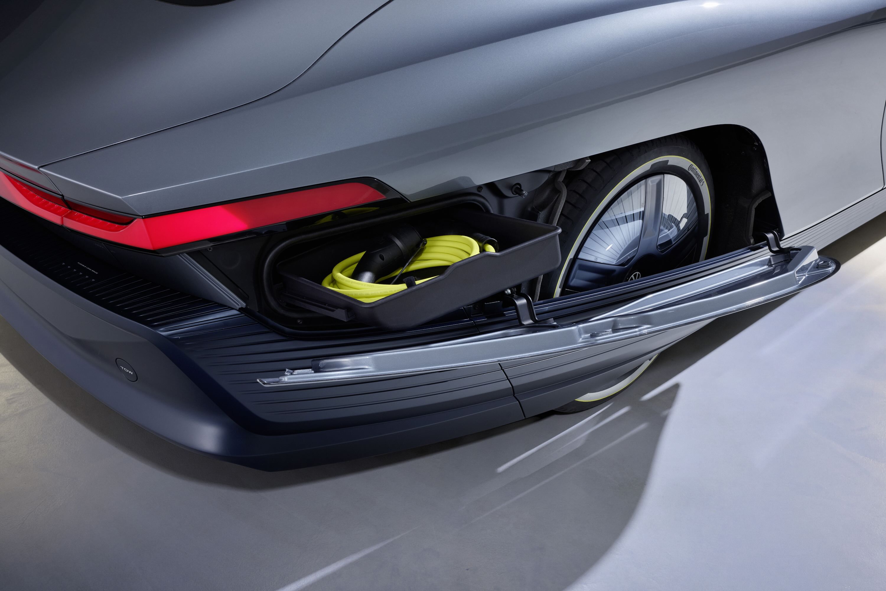 Volkswagen'ın rekor verimli elektrikli aracı: 1.278 km'yi tek şarjla gitti