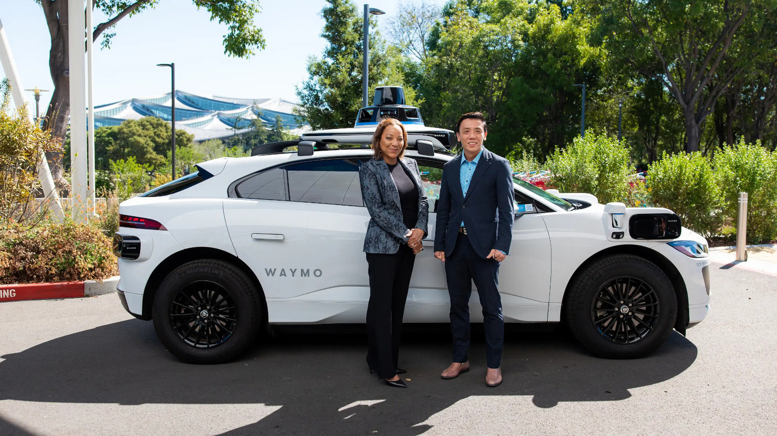 Waymo Singapur'a açılıyor: Sürücüsüz taksiler 2028'de yollarda