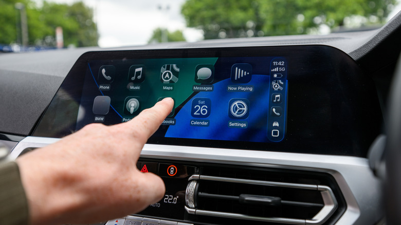 Apple CarPlay mi, CarPlay Ultra mı? İşte tüm farklar