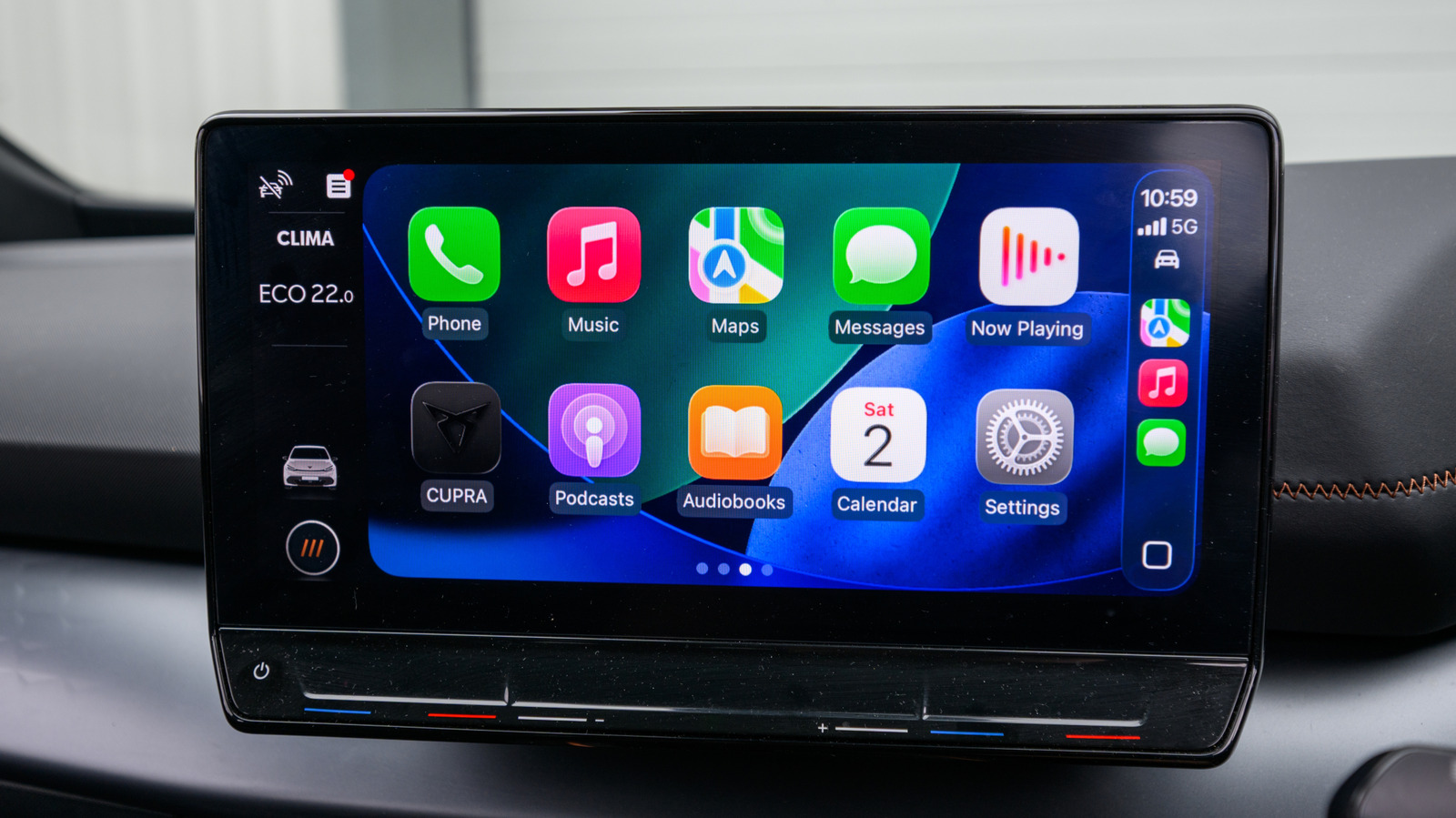 Aracınızda CarPlay yok mu? Taşınabilir ekranlarla bu sorunu çözmek mümkün!