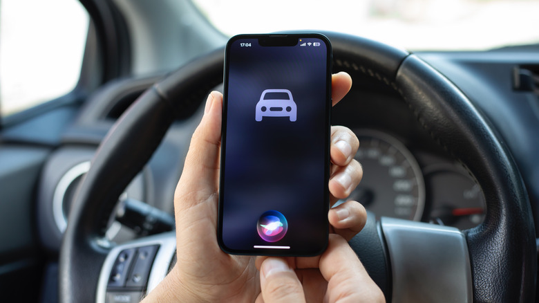 CarPlay'de Yapay Zeka Dönemi: Hangi Chatbot'lar Arabanızda Sizinle Konuşuyor?