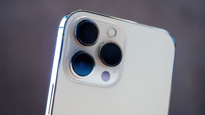 iPhone Neden iPad'den Daha Pahalı? İşte Arkasındaki Gerçekler