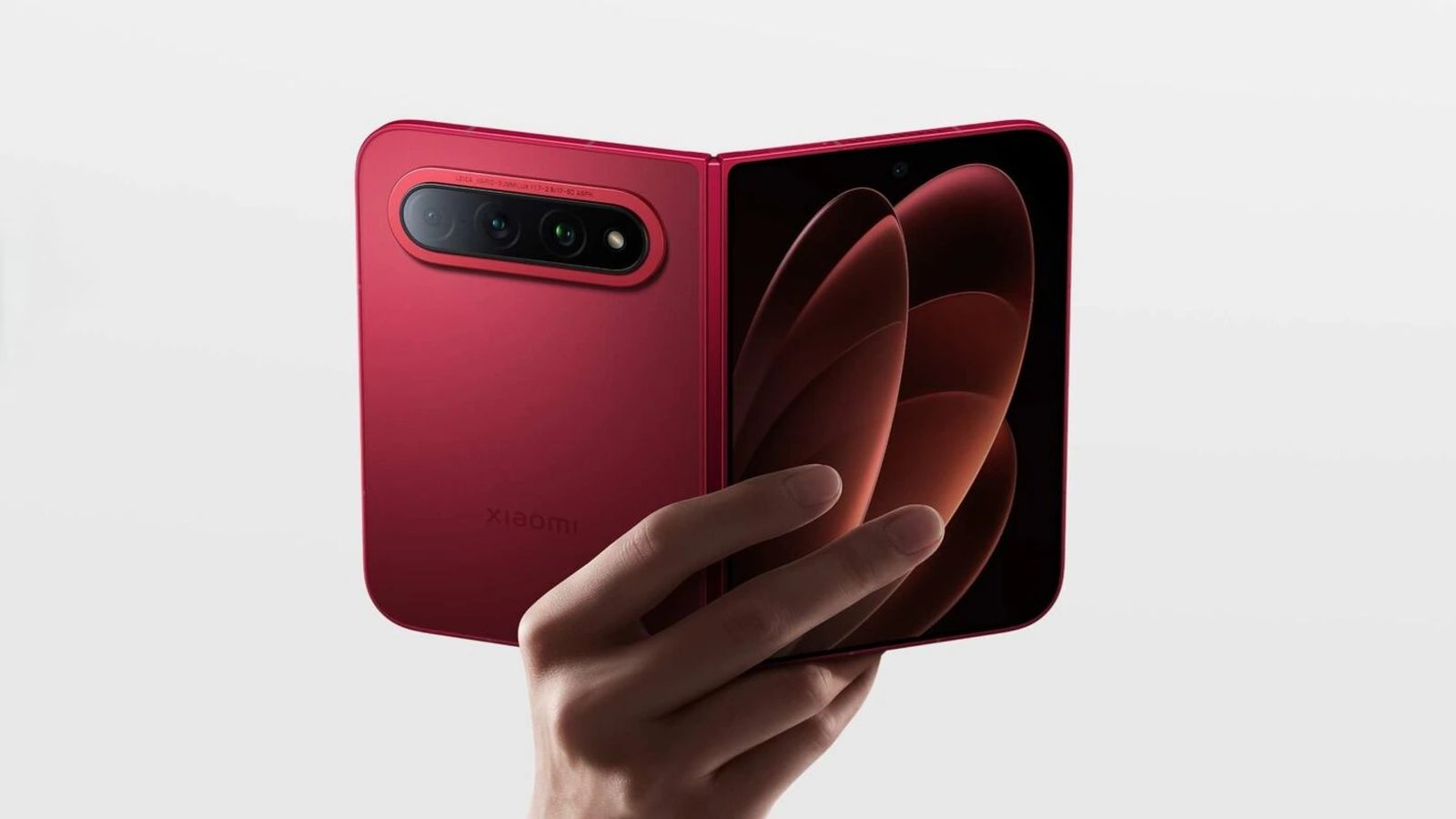 Xiaomi 18 Fold Tanıtıldı: iPhone Foldable ile Kapışacak Katlanabilir Telefon