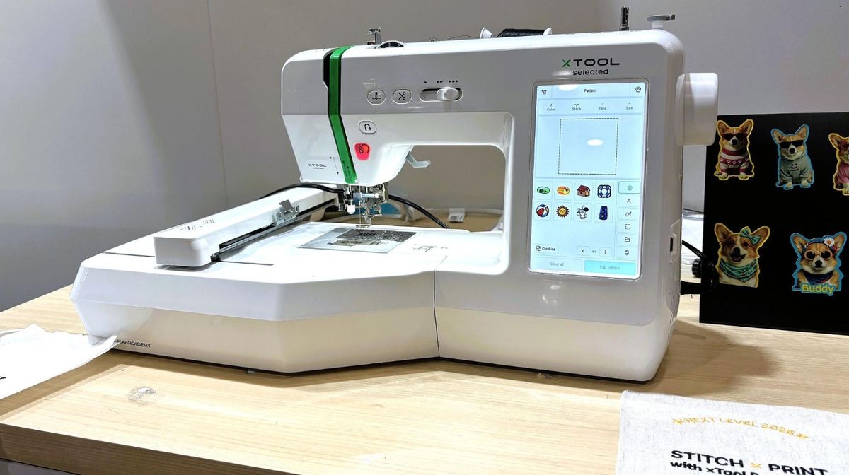 xTool X1: Tüm Lazer Türlerini Tek Makinede Toplayan Modüler Dev